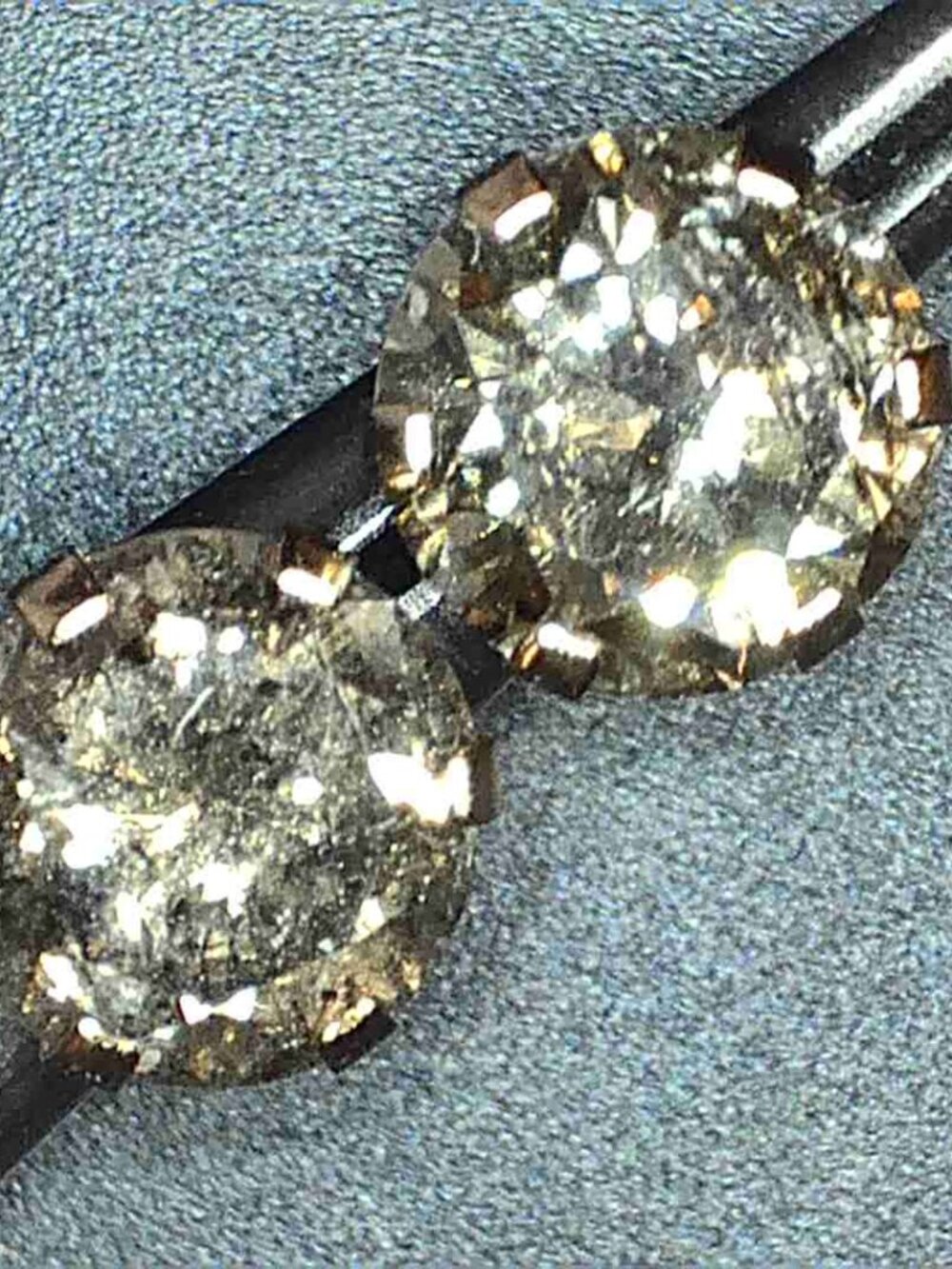 Bold & Brilliant 14Kt Yellow Gold 2+Carat Champagne Diamond Stud Post Earrings